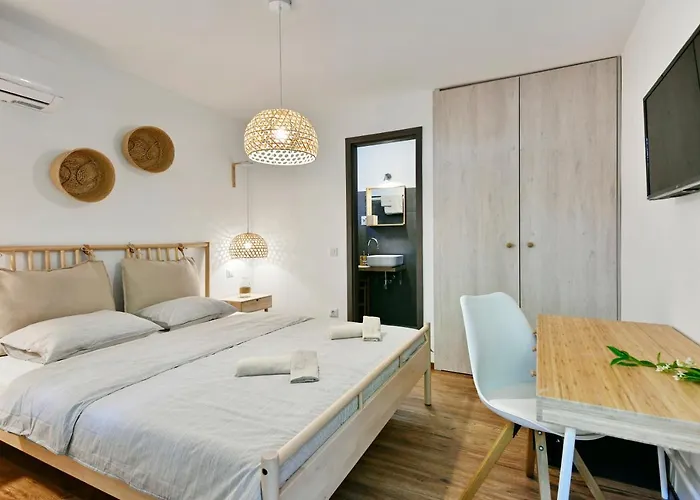 Bed & Breakfast Pikarin 3*