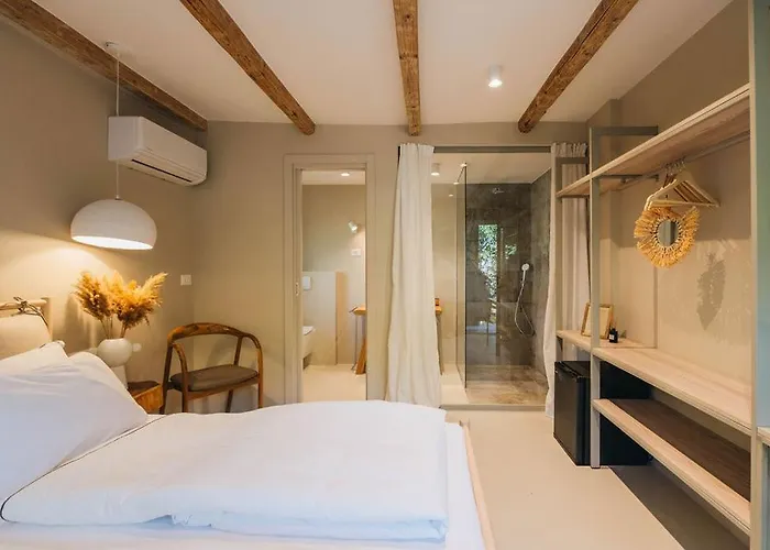 Bed & Breakfast Pikarin 3*